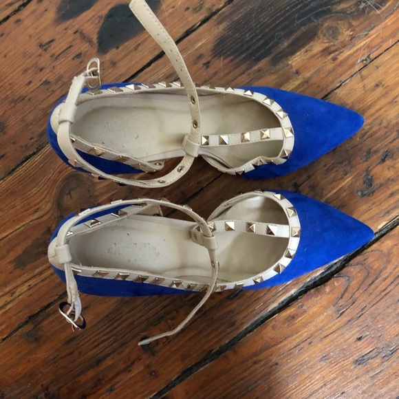 High heels - Picture 2 of 3